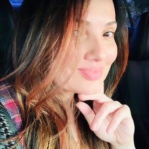 Meet your Posher, Joana